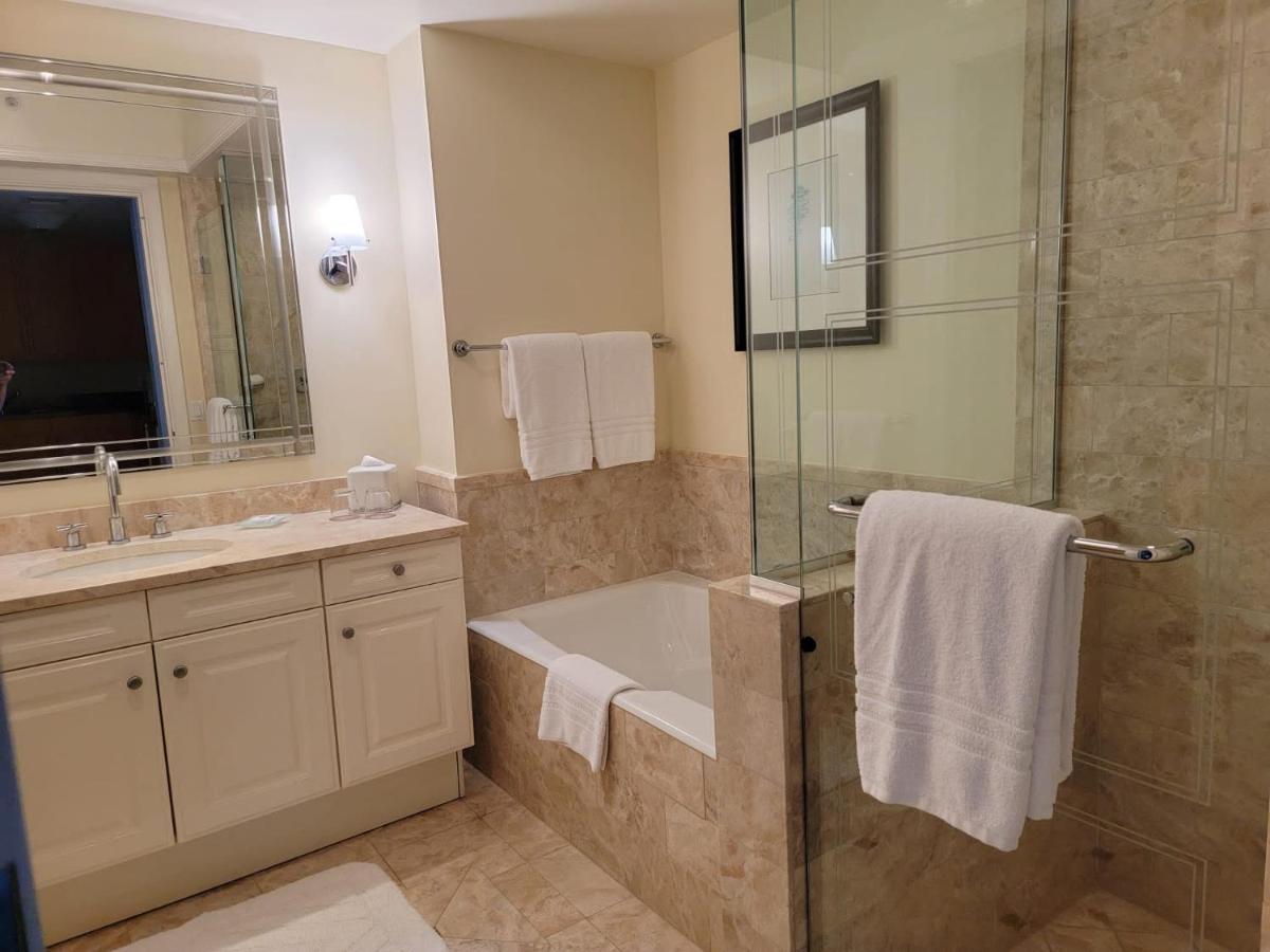 Four Seasons Suite Майами Экстерьер фото